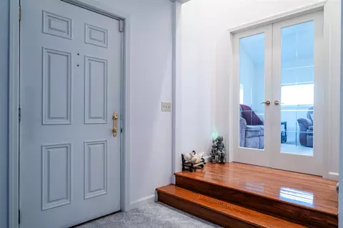 Entry Way - 6660 Pine, Benton Harbor, MI 49022 photo 2 of 6