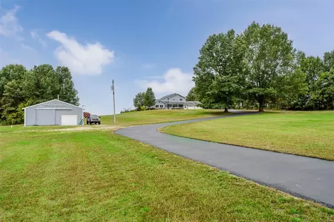 Exterior - 6660 Pine, Benton Harbor, MI 49022 photo 11 of 15