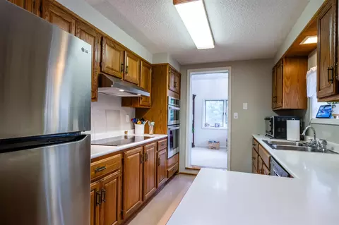 Kitchen - 6660 Pine, Benton Harbor, MI 49022 photo 1 of 3
