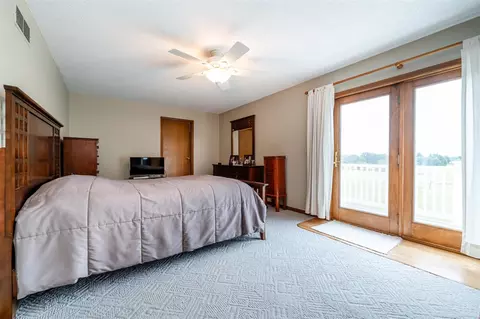 Bedroom - 6660 Pine, Benton Harbor, MI 49022 photo 3 of 6