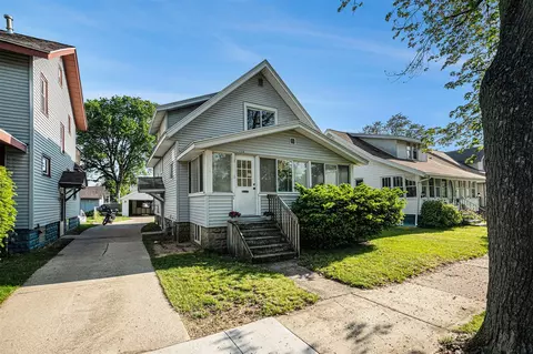 337 W 18th, Holland, MI 49423