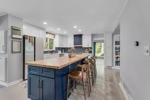 Kitchen - 3414 Caroline, Jackson, MI 49203 photo 1 of 9