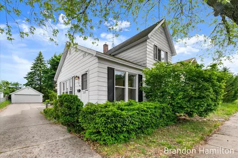 705 Burns, Grand Rapids, MI 49503