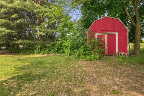 Exterior - 7660 N 41st, Augusta, MI 49012 photo 3 of 7