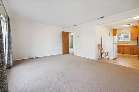 Living - 2910 Elizabeth, Wayne, MI 48184 photo 1 of 4