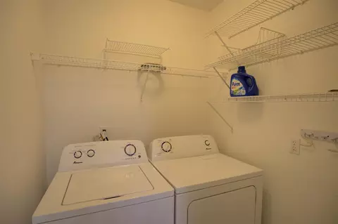 Other - 920 Oakbrook, Jackson, MI 49203 photo 2 of 11