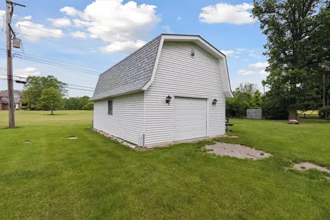 Exterior - 368 Earle, Carleton, MI 48117 photo 7 of 8