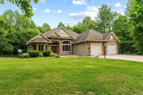11082 Hoffman, Marcellus, MI 49067