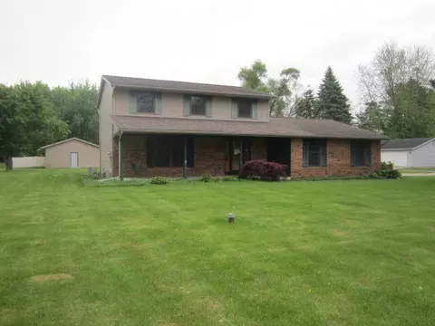 679 N Union City, Coldwater, MI 49036
