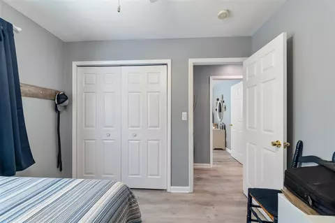 Bedroom - 11815 Waldron, Jerome, MI 49249 photo 7 of 11