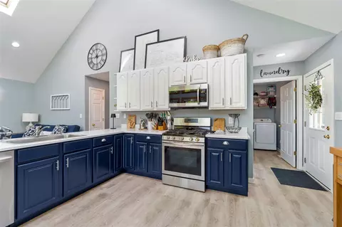 Kitchen - 11815 Waldron, Jerome, MI 49249 photo 5 of 7