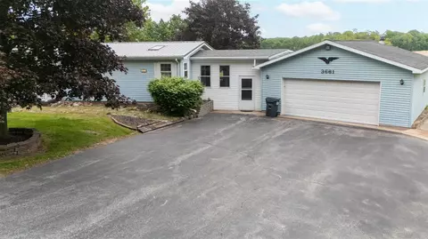 3661 Watson, Sodus, MI 49126