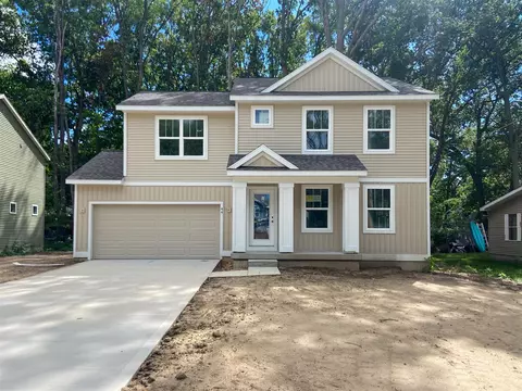 44 Manley, Holland, MI 49424