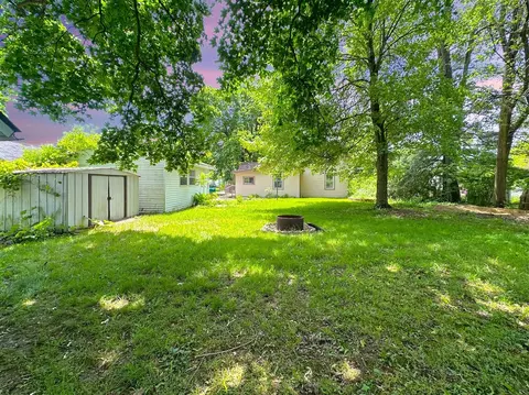 Exterior - 315 E Spruce, Marshall, MI 49068 photo 8 of 8