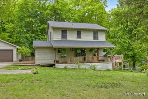 1480 W 72nd, Newaygo, MI 49337