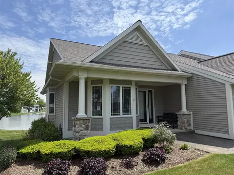 1687 High Pointe #10, Zeeland, MI 49464