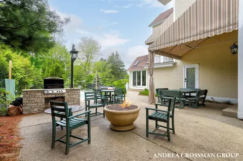 Exterior - 148 S S Un, Douglas, MI 49406 photo 9 of 23