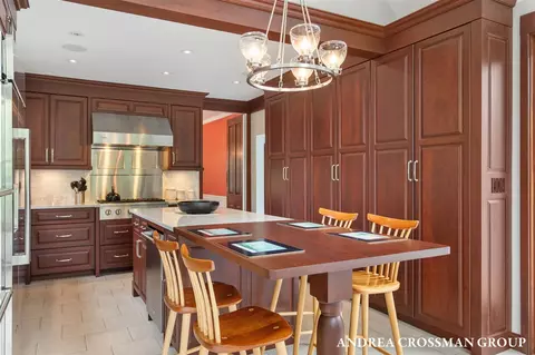 Kitchen - 148 S S Un, Douglas, MI 49406 photo 3 of 9
