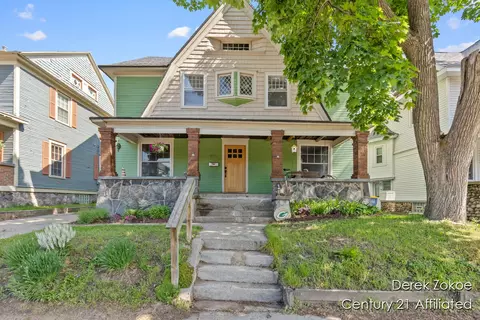 1237 Wealthy, Grand Rapids, MI 49506