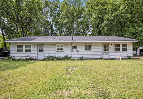 236 238 Mary, Plainwell, MI 49080