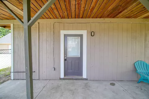 916 Oak, Adrian, MI 49221 photo 36