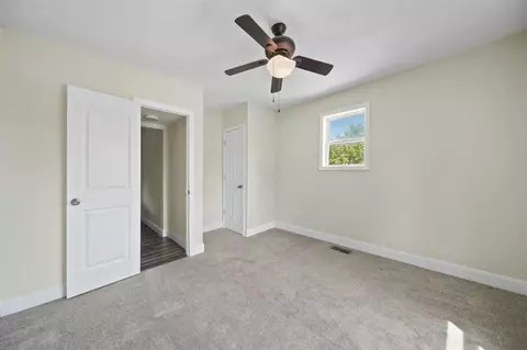 916 Oak, Adrian, MI 49221 photo 17
