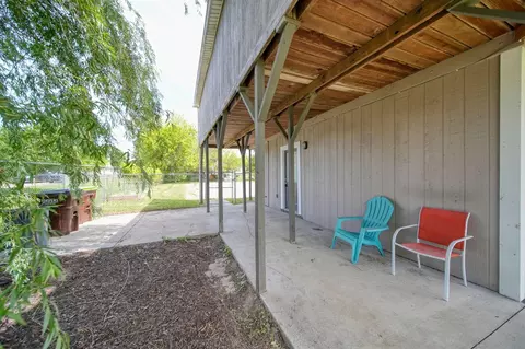 916 Oak, Adrian, MI 49221 photo 37