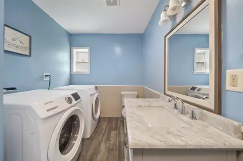 916 Oak, Adrian, MI 49221 photo 14