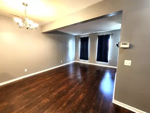 Living - 641 Powell, Dundee, MI 48131 photo 3 of 6