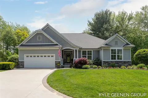 16160 James, Holland, MI 49424