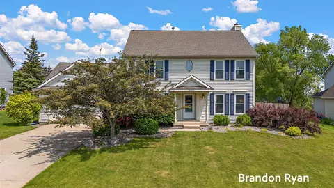6494 Bentree, Grand Rapids, MI 49508