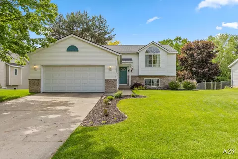 11397 Cameron, Allendale, MI 49401