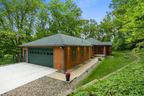 1708 N Norris, Middleville, MI 49333