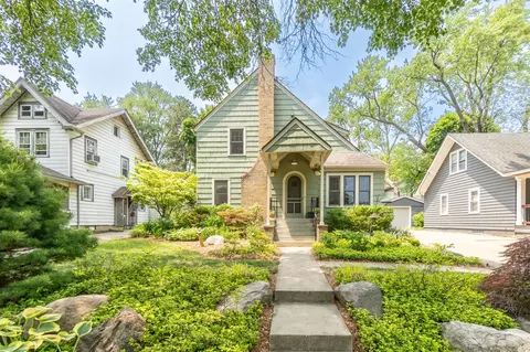 305 Wildwood, Ann Arbor, MI 48103