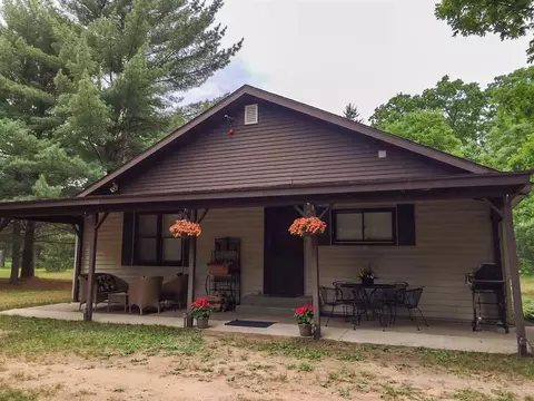 2398 W 10 12 Mile, Irons, MI 49644