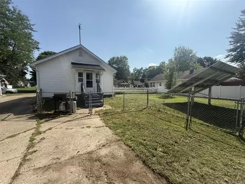 Exterior - 120 Austin, Jackson, MI 49202 photo 2 of 6