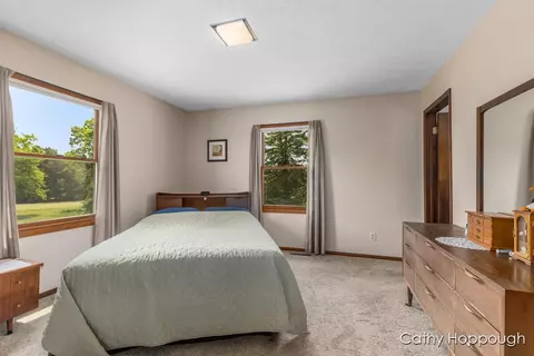 686 E Tuttle, Ionia, MI 48846 photo 9
