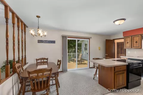686 E Tuttle, Ionia, MI 48846 photo 5