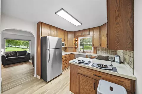 Kitchen - 801 Briarcliff, Jackson, MI 49203 photo 4 of 4