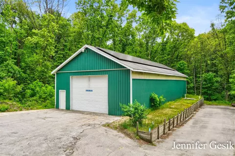 8978 Ingalls, Belding, MI 48809 photo 44