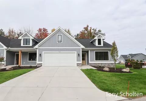 5139 Blendon Woods #17, Hudsonville, MI 49426