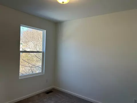 Bedroom - 606 Clinton, Marshall, MI 49068 photo 2 of 2