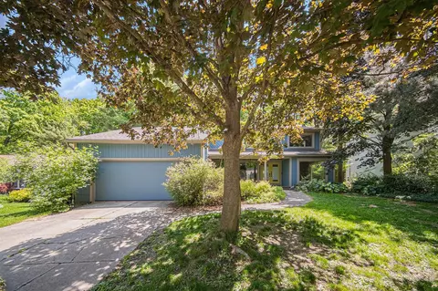 1410 N Folkstone, Ann Arbor, MI 48105