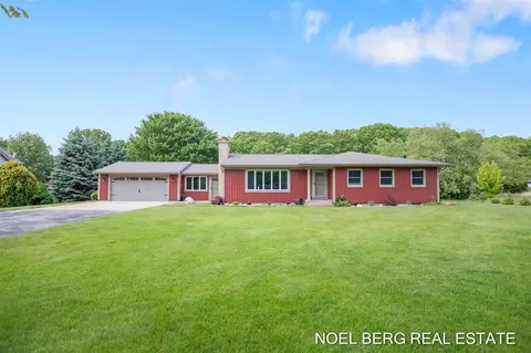 16507 Sleeper, Grand Haven, MI 49417