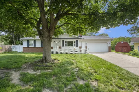 3310 Sharon, Wyoming, MI 49519