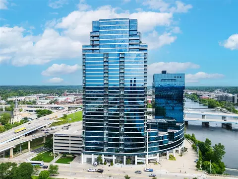 335 Bridge #2005, Grand Rapids, MI 49504