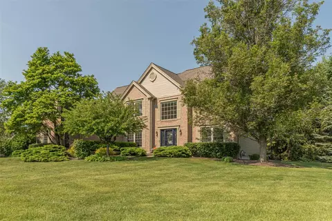 6240 Vineyard, Ann Arbor, MI 48108