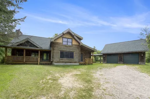 5483 W M 36, Pinckney, MI 48169