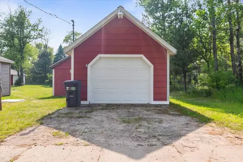 Exterior - 8413 S James Rd, Baldwin, MI 49304 photo 4 of 10