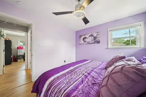 Bedroom - 18711 Koester, Riverview, MI 48193 photo 4 of 5
